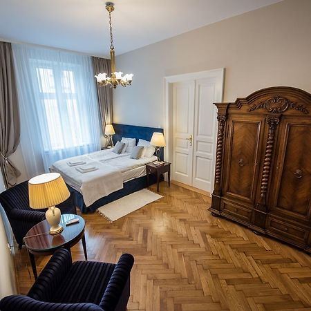 Mjz Apartments Old Town Краков Экстерьер фото