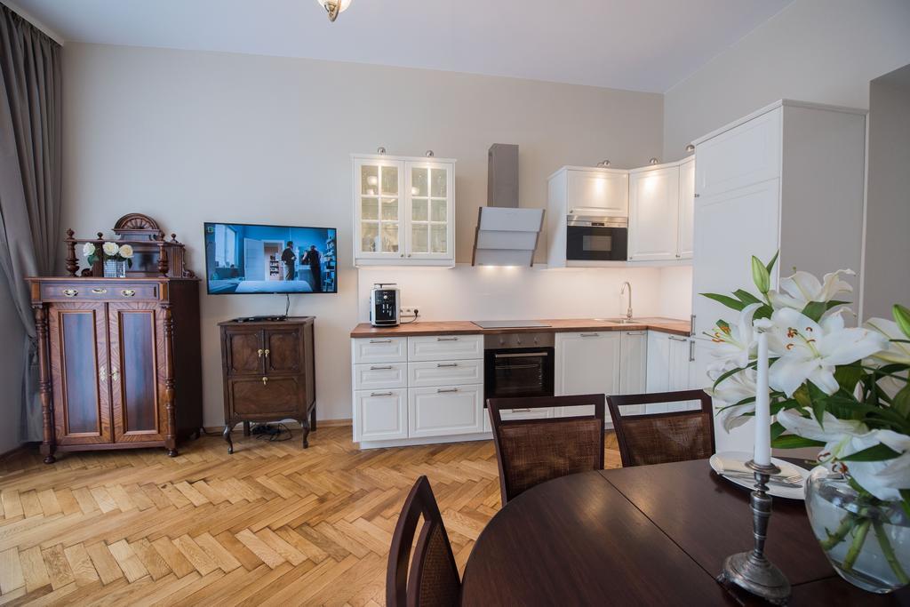 Mjz Apartments Old Town Краков Экстерьер фото