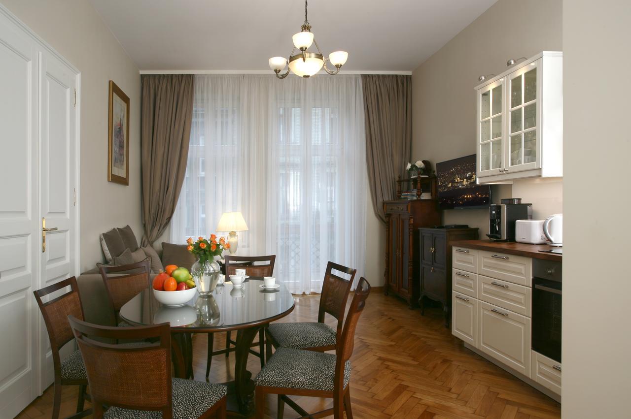 Mjz Apartments Old Town Краков Экстерьер фото