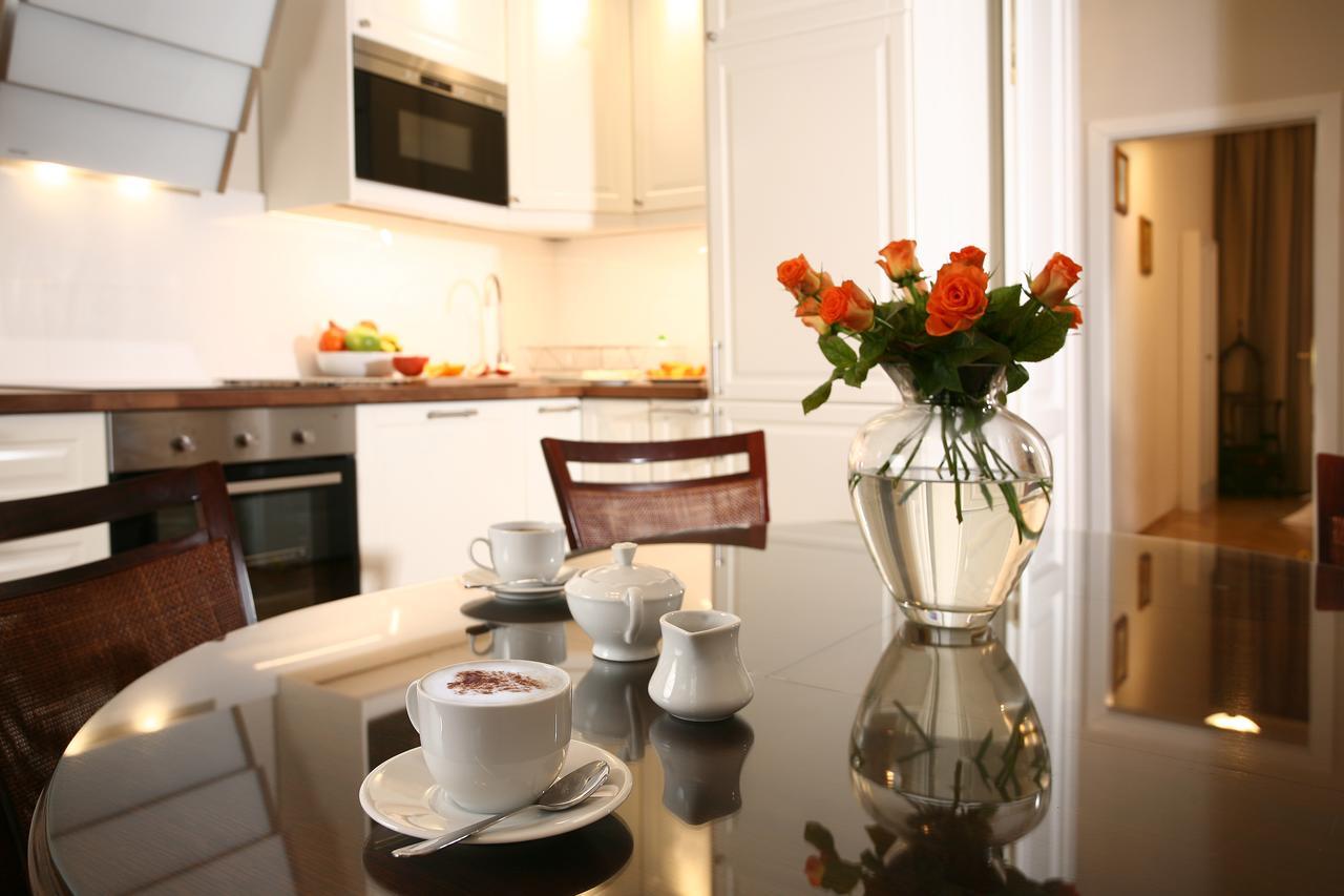 Mjz Apartments Old Town Краков Экстерьер фото