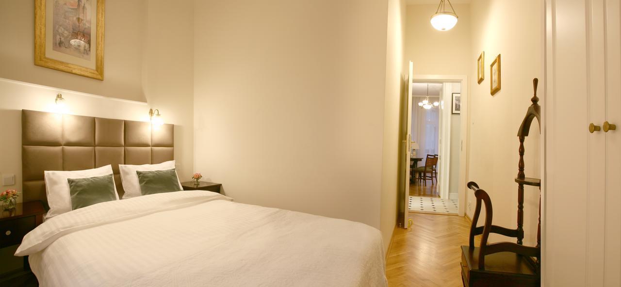 Mjz Apartments Old Town Краков Экстерьер фото